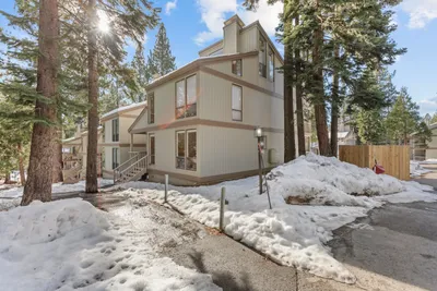 Exterior & Grounds 1